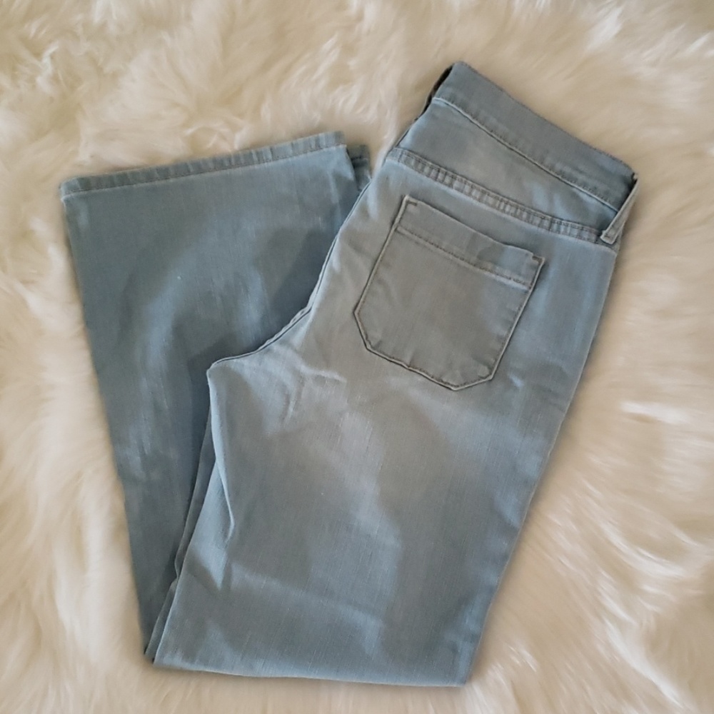 EUC Old Navy flare Jeans sz8 - Picture 4 of 4